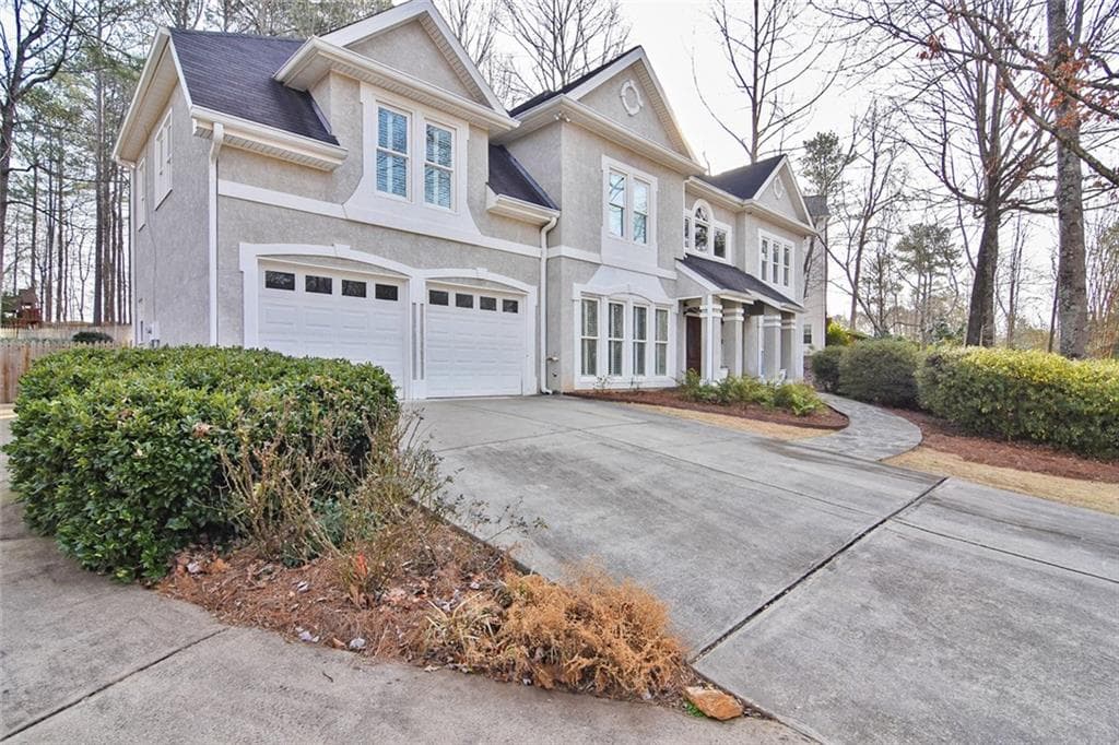 5 bedroom, 3,982 sq ft single family residence sold at 3342 Trails End Road, Roswell, GA 30075