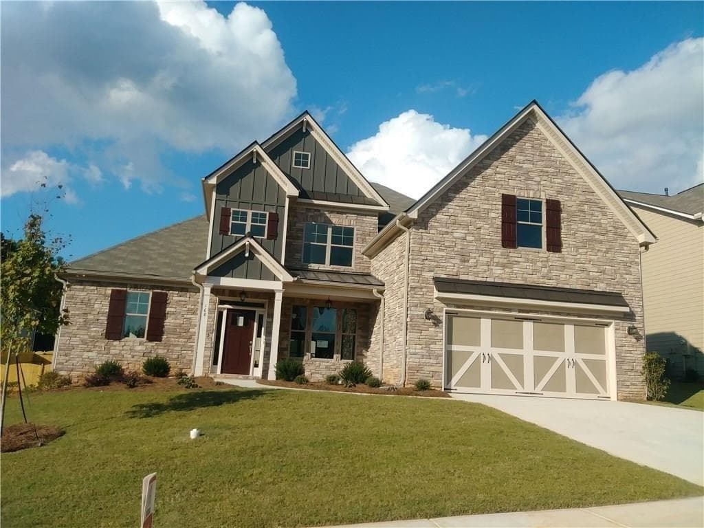 4 bedroom, 2,833 sq ft single family residence sold at 168 Meadow Branch Lane, Dallas, GA 30157