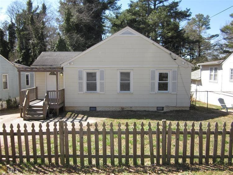 684 Glendale Road, Scottdale, GA 30079 — most recent listing photo