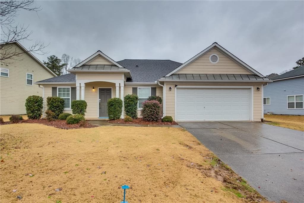3 bedroom, 2,137 sq ft single family residence sold at 114 Magnolia Creek Drive, Canton, GA 30115