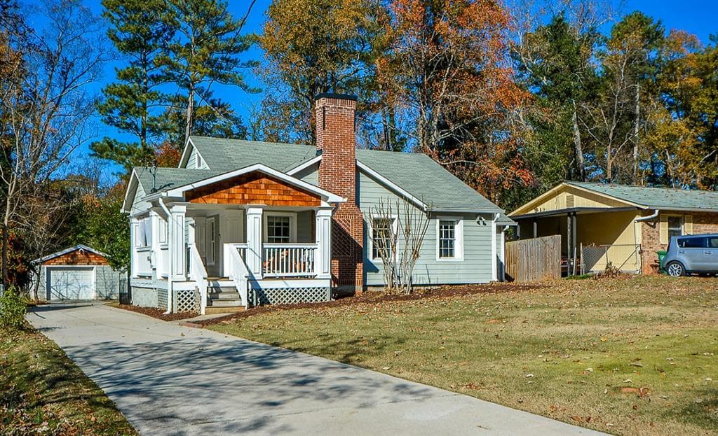 3 bedroom, 1,497 sq ft single family residence sold at 377 S Howard Street, Atlanta, GA 30317