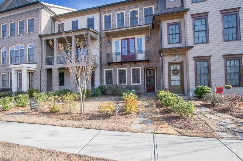 3 bedroom, 2,128 sq ft townhouse sold at 6064 Lucas Street, Norcross, GA 30071