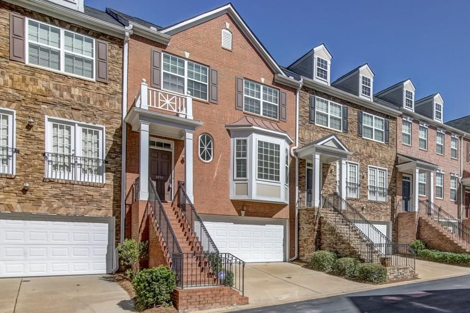 4 bedroom, 2,667 sq ft townhouse sold at 3897 Old Atlanta Station Drive 3, Atlanta, GA 30339