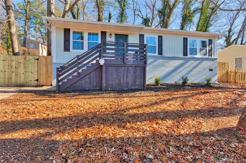 2333 Swallow Circle, Atlanta, GA 30315 — most recent listing photo