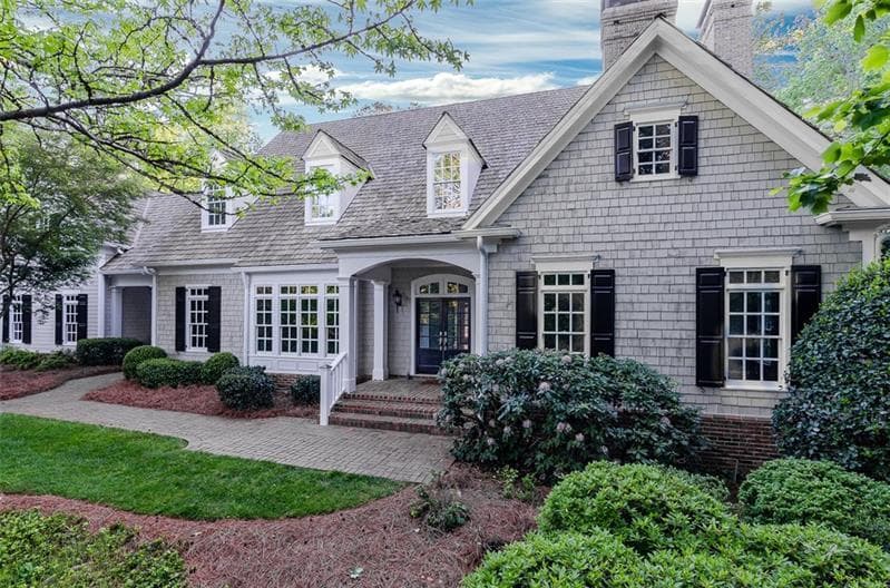 6 bedroom, 6,750 sq ft single family residence sold at 1985 Long Hollow Lane, Milton, GA 30004