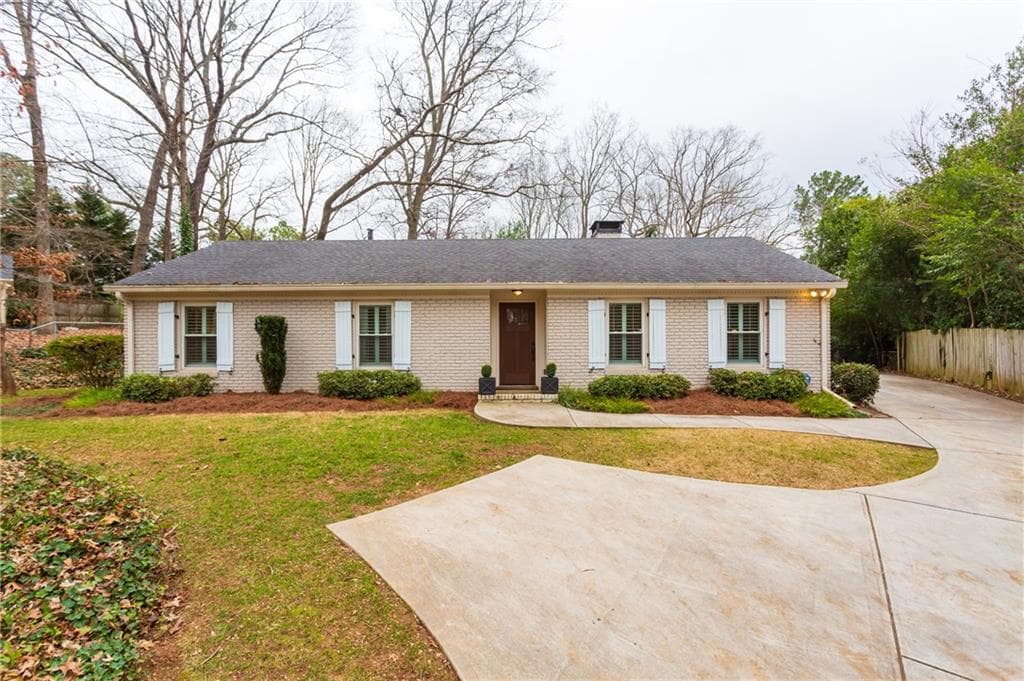 3 bedroom, 1,416 sq ft single family residence sold at 545 Valley Lane, Atlanta, GA 30328