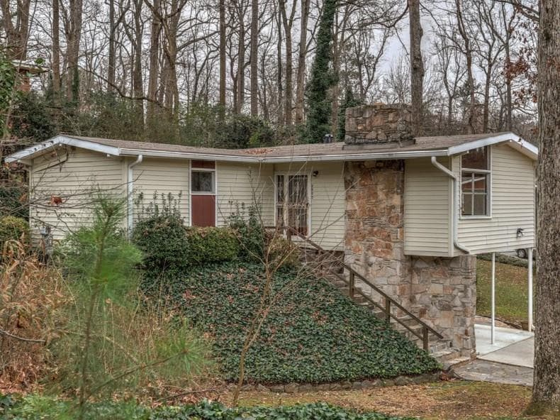 2022 E Roxboro Road, Brookhaven, GA 30324 — most recent listing photo