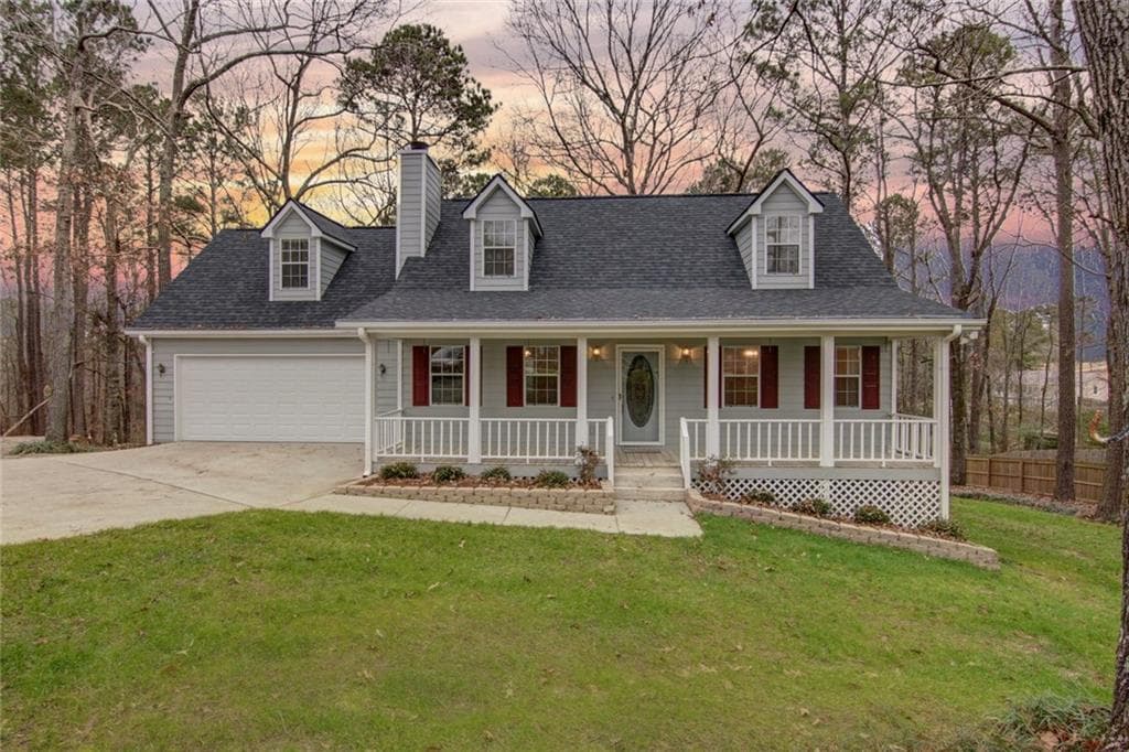 2713 Oakwood Drive, Loganville, GA 30052 — most recent listing photo