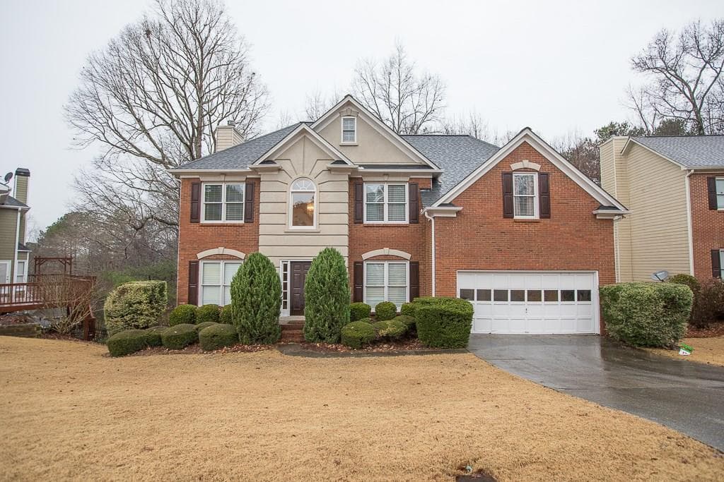 4 bedroom, 2,572 sq ft single family residence sold at 394 Morningwood Glen, Suwanee, GA 30024