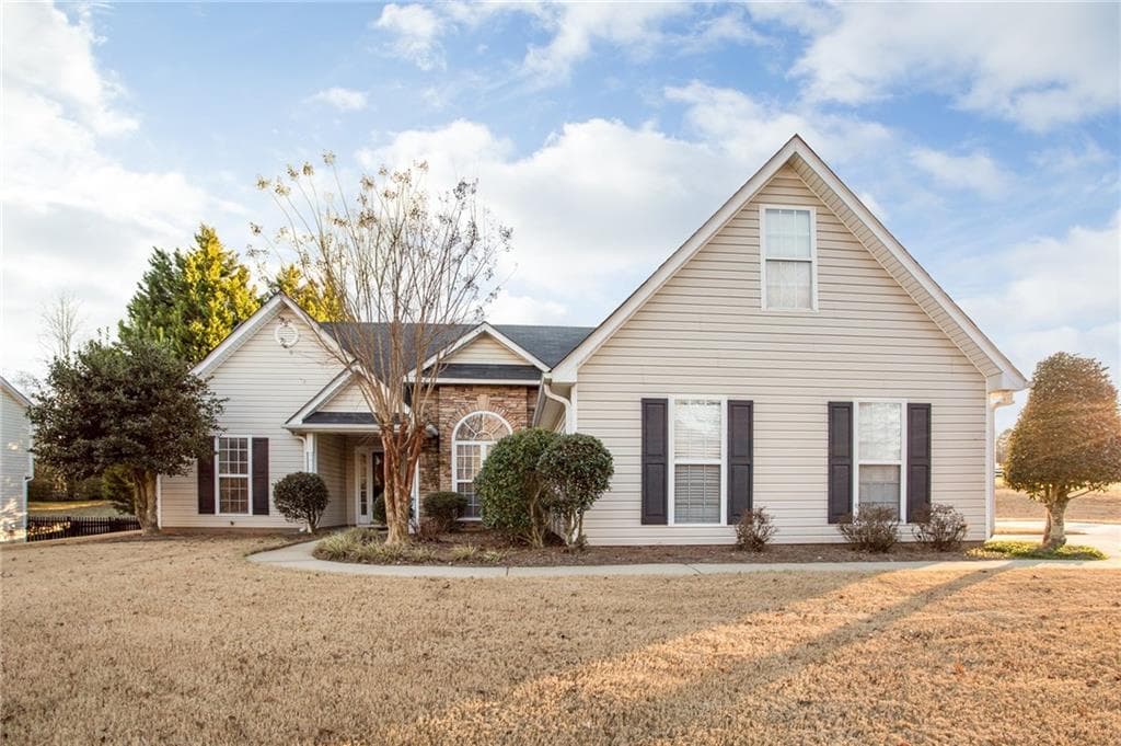 4 bedroom single family residence sold at 6050 Glenmoor Place, Flowery Branch, GA 30542
