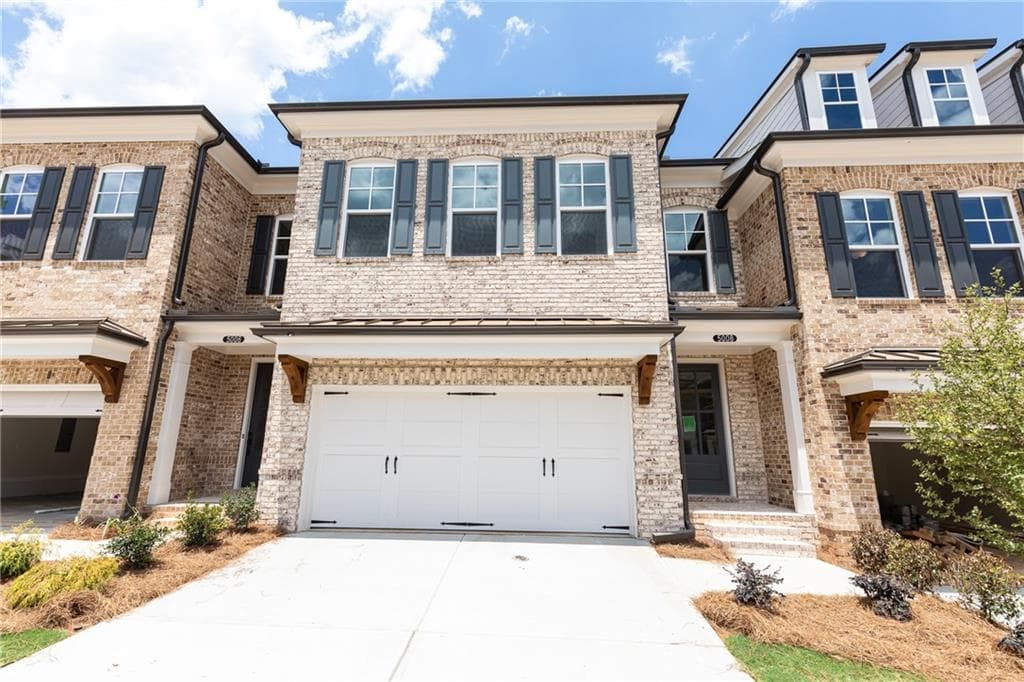 5006 Towneship Creek Road, Roswell, GA 30075 — most recent listing photo
