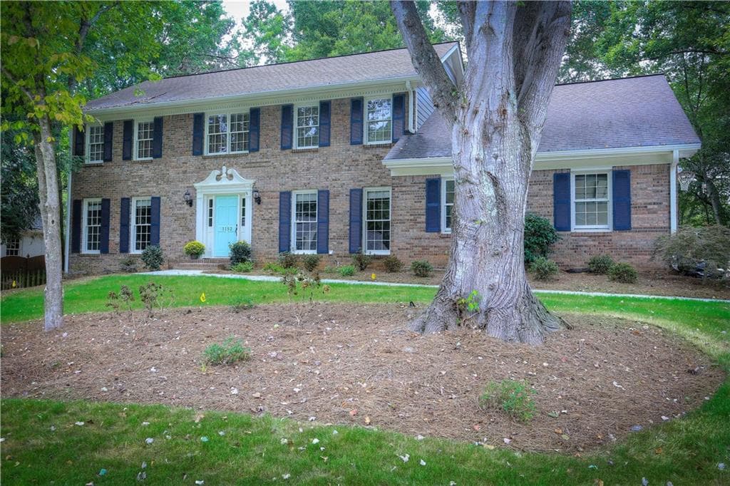 5 bedroom, 2,952 sq ft single family residence sold at 1152 Coronation Drive, Atlanta, GA 30338