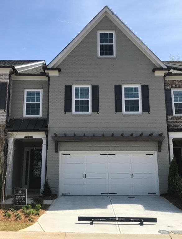 3 bedroom, 2,450 sq ft townhouse sold at 3176 Havencroft Drive 3, Roswell, GA 30075