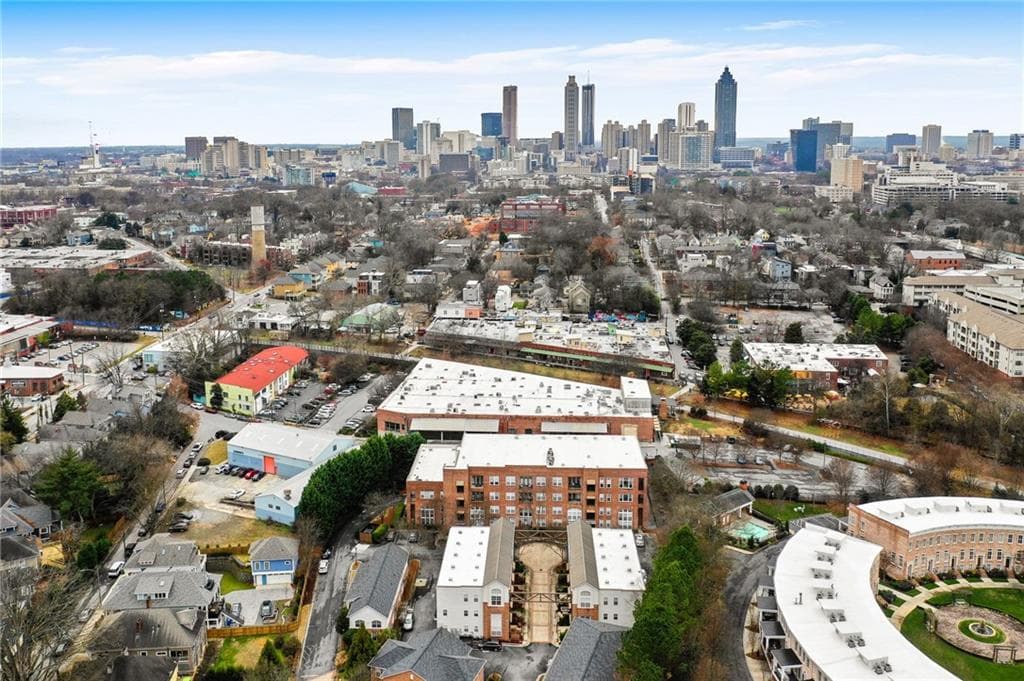 1 bedroom, 906 sq ft condominium sold at 600 Brickworks Circle 6301, Atlanta, GA 30307