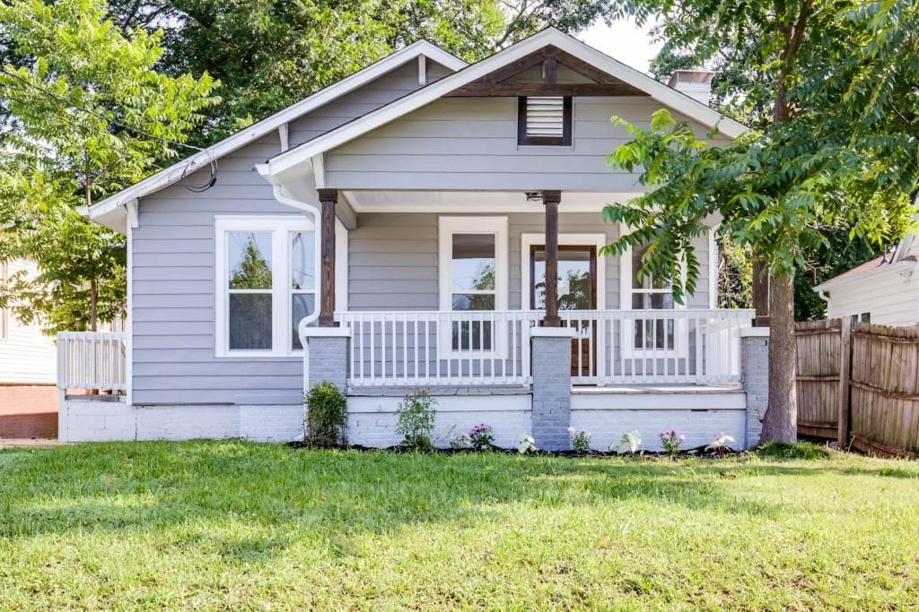 3 bedroom, 1,316 sq ft single family residence sold at 953 Arden Avenue, Atlanta, GA 30310