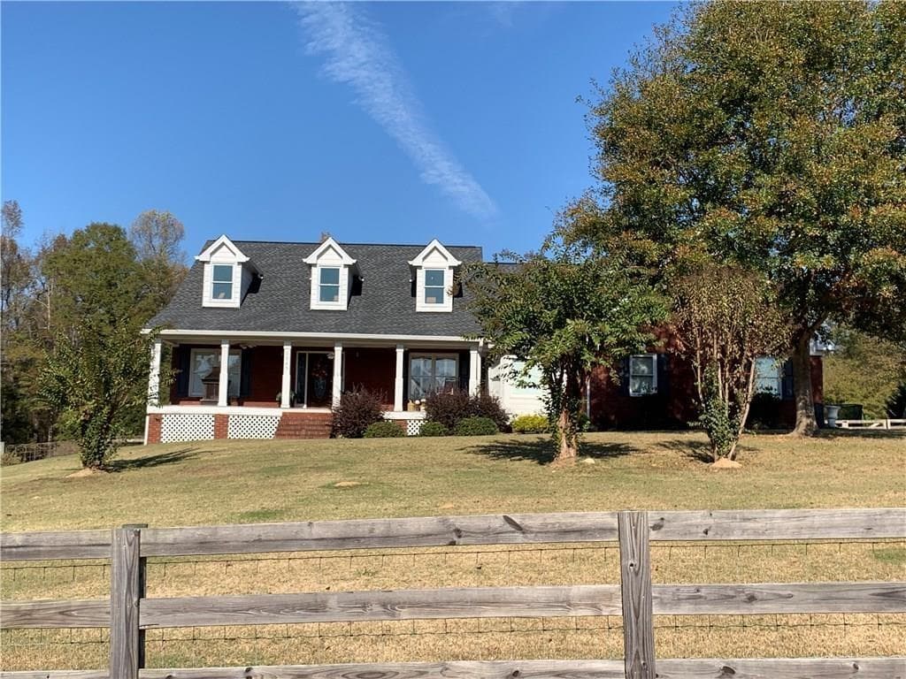 1765 Knight Circle, Loganville, GA 30052 — most recent listing photo