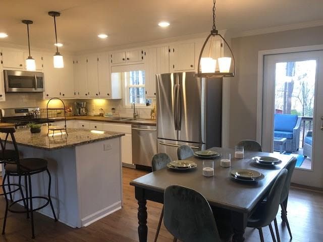 1831 Walter Road, Marietta, GA 30066 — most recent listing photo