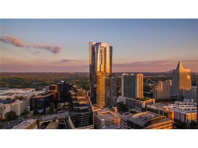3 bedroom, 3,866 sq ft condominium sold at 3344 Peachtree Road 4601, Atlanta, GA 30326