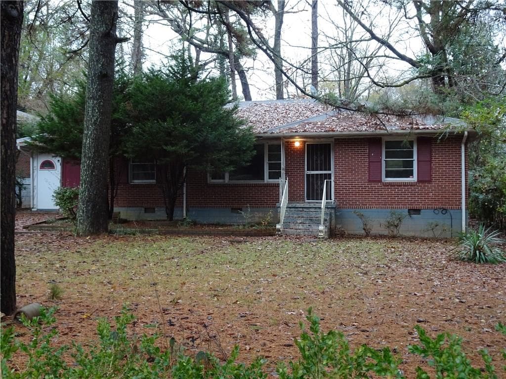 3 bedroom, 1,189 sq ft single family residence sold at 2456 Springdale Road, Atlanta, GA 30315