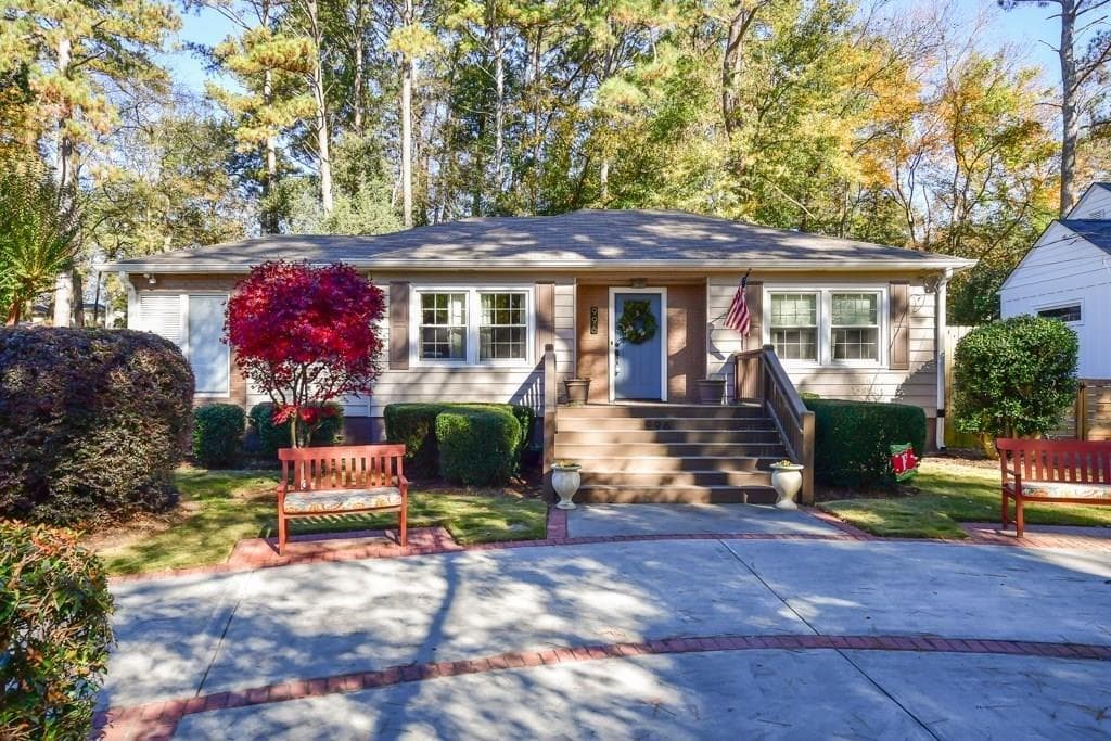 3 bedroom single family residence sold at 996 Lindbergh Drive, Atlanta, GA 30324