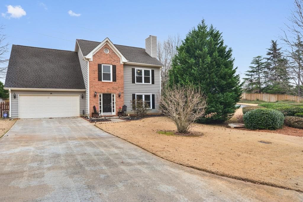 4 bedroom single family residence sold at 2335 Cape Courage Way, Suwanee, GA 30024