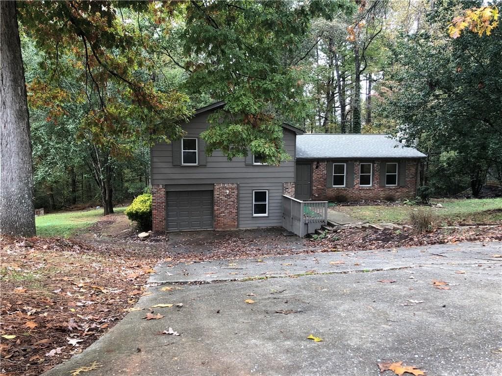 3245 Stanford Circle, Lawrenceville, GA 30044 — most recent listing photo