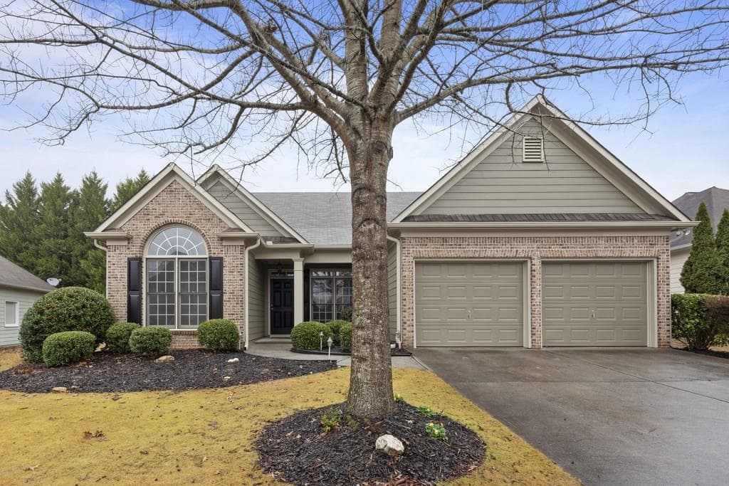 3 bedroom, 1,746 sq ft single family residence sold at 222 Elmbrook Lane, Canton, GA 30114