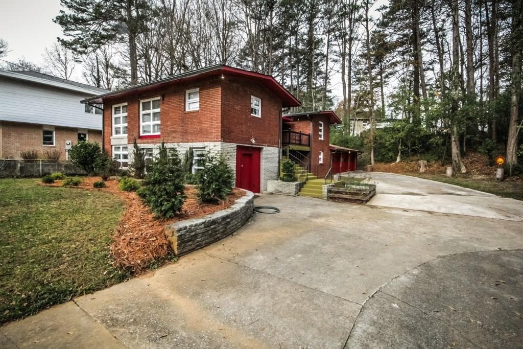 3680 Admiral Drive, Chamblee, GA 30341 — most recent listing photo