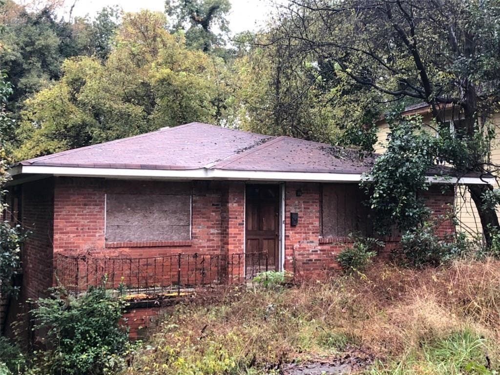 3 bedroom single family residence sold at 1289 SW Epworth Street, Atlanta, GA 30310