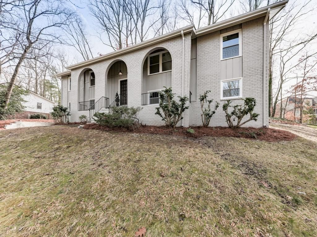 3496 Brookview Drive, Marietta, GA 30068 — most recent listing photo