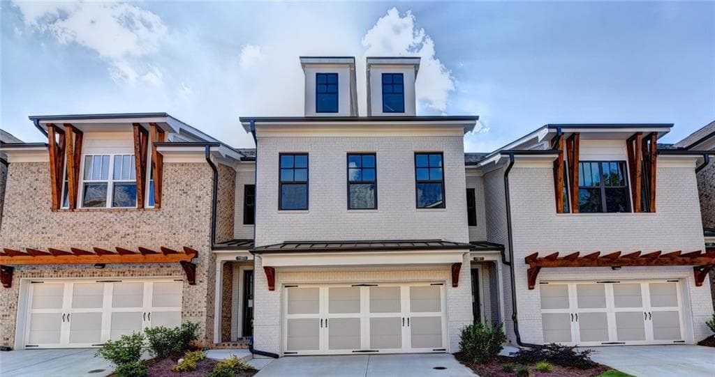 11933 Ashcroft Bend, Johns Creek, GA 30005 — most recent listing photo