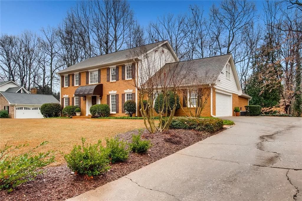 5730 Trowbridge Drive, Dunwoody, GA 30338 — most recent listing photo