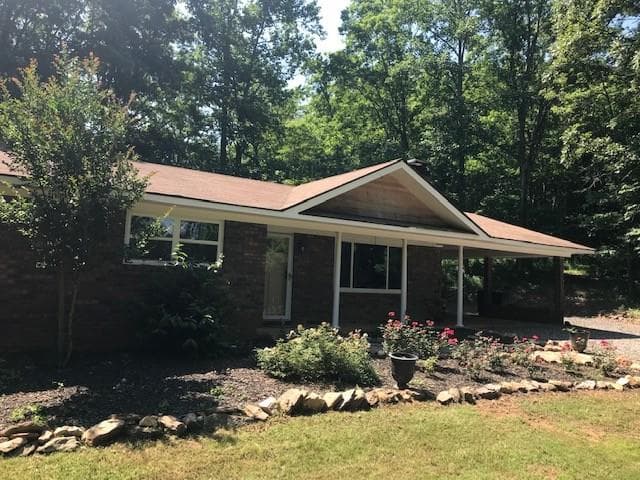 2640 Dune Road, Hiawassee, GA 30546 — most recent listing photo