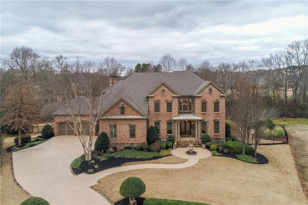 5 bedroom, 7,613 sq ft single family residence sold at 2071 Trimleston Road, Statham, GA 30666