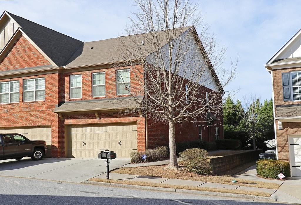 805 Pleasant Hill Road 142, Lilburn, GA 30047 — most recent listing photo