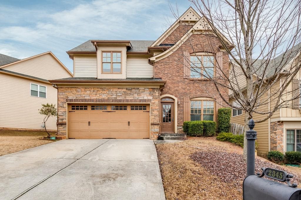 4 bedroom, 2,234 sq ft single family residence sold at 2345 Harvest Ridge Circle, Buford, GA 30519