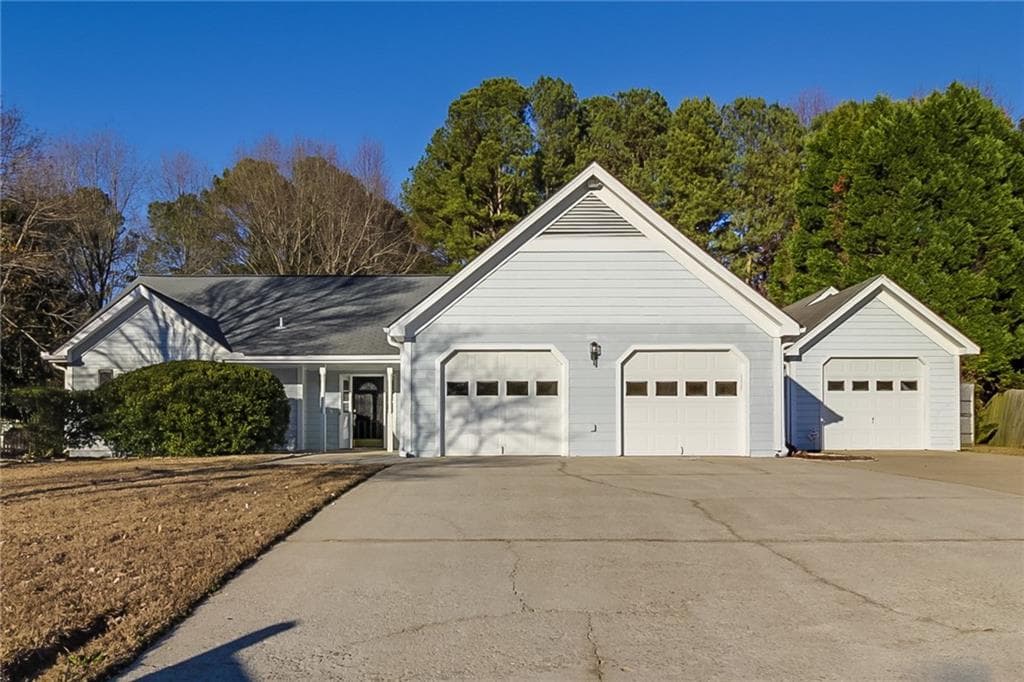 2111 Muscovy Court, Lawrenceville, GA 30044 — most recent listing photo