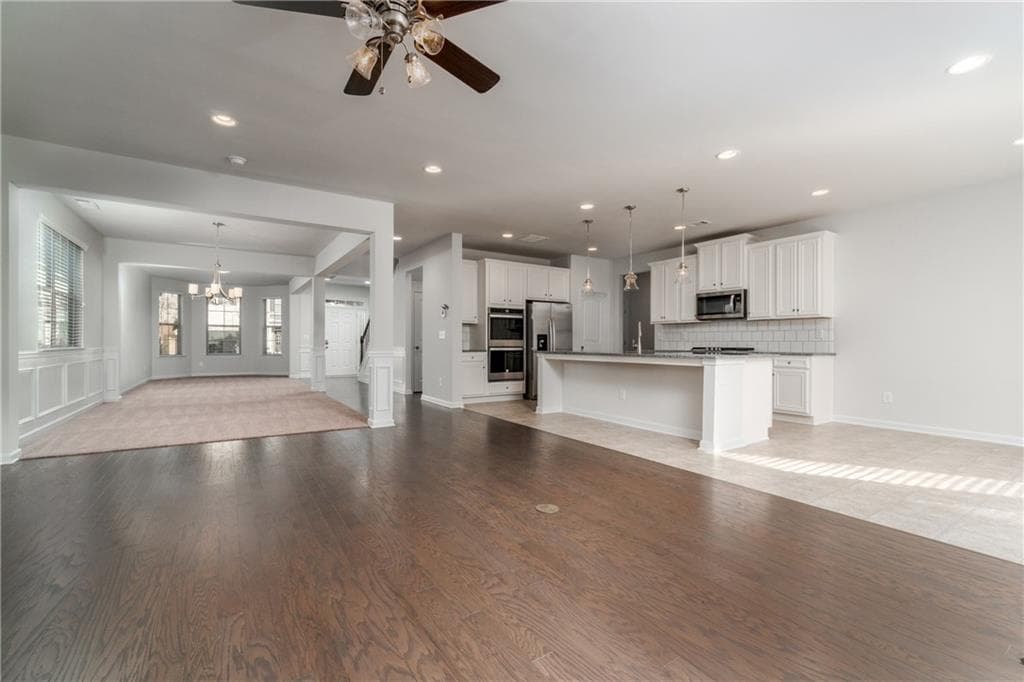 5 bedroom, 3,310 sq ft single family residence sold at 355 Hillgrove Drive, Holly Springs, GA 30114