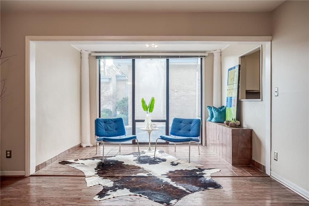 4300 Chastain Walk 35, Atlanta, GA 30342 — most recent listing photo