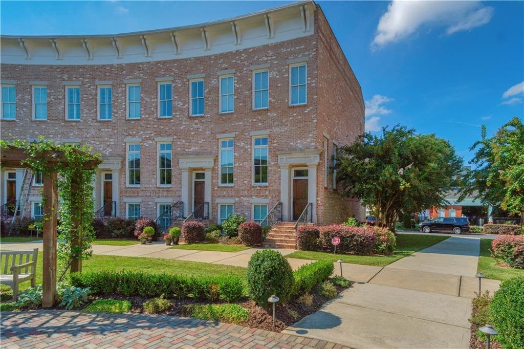 210 Inman Lane, Atlanta, GA 30307 — most recent listing photo
