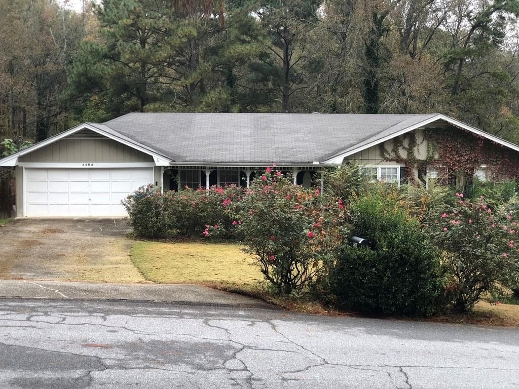 3 bedroom, 2,489 sq ft single family residence sold at 5205 CORINTH Circle, Stone Mountain, GA 30087