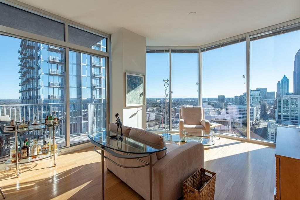 2 bedroom, 1,356 sq ft condominium sold at 860 Peachtree Street 2302, Atlanta, GA 30308
