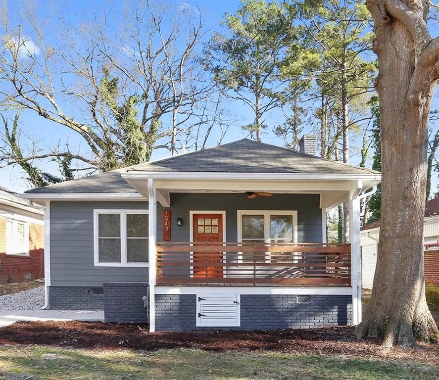 3 bedroom, 1,280 sq ft single family residence sold at 1543 Pineview Terrace, Atlanta, GA 30311
