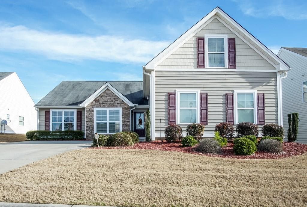 3 bedroom, 1,791 sq ft single family residence sold at 3984 Potomac Walk Court, Loganville, GA 30052