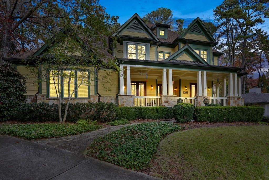 6 bedroom, 7,168 sq ft single family residence sold at 3117 W Roxboro Road, Atlanta, GA 30324