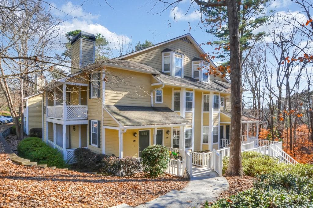 4080 Riverlook Parkway 102, Marietta, GA 30067 — most recent listing photo