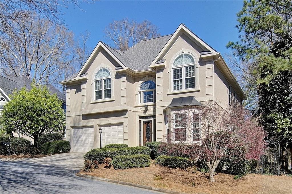 5363 Glenbrooke Trail, Dunwoody, GA 30338 — most recent listing photo