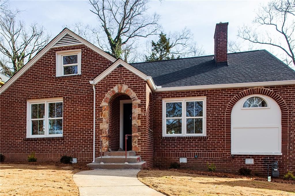 3 bedroom, 2,293 sq ft single family residence sold at 767 N Elizabeth Place, Atlanta, GA 30318