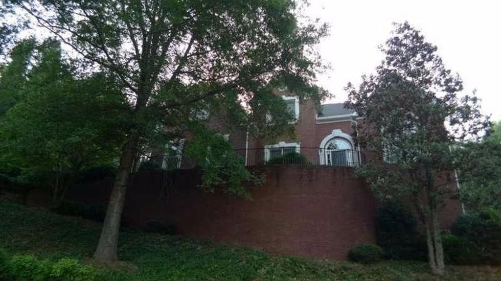 4650 Derby Lane, Smyrna, GA 30082 — most recent listing photo