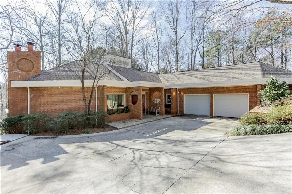 8175 Overview Court, Roswell, GA 30076 — most recent listing photo
